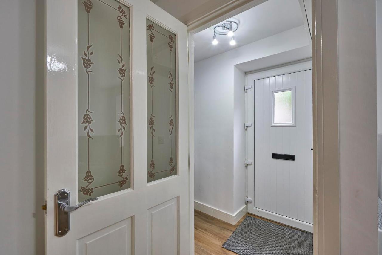 Central, Newly Refurbished Cottage In Portaferry Exterior foto